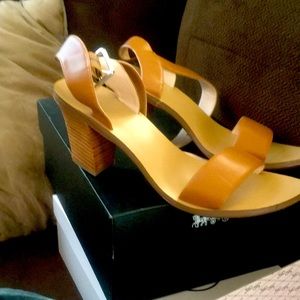 Size 9 Victoria secret sandals